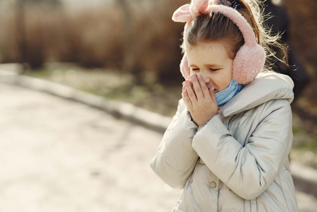 niña con bronquitis alergia